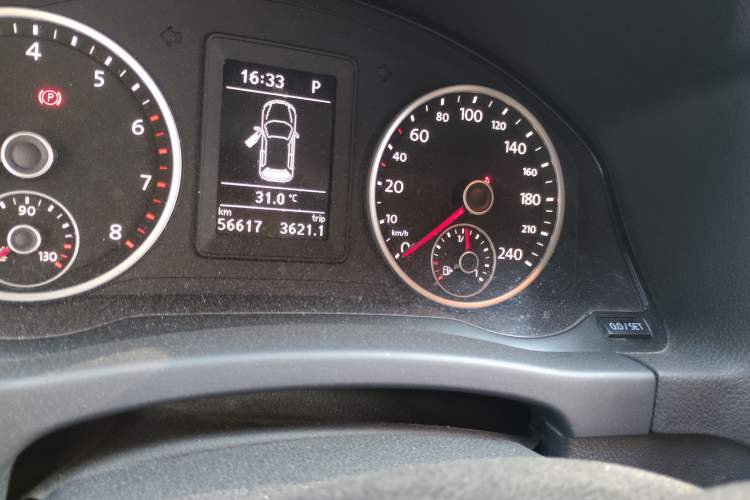 Used Volkswagen Tiguan 2013 1.8 TSI Automatic Two-Wheel Drive Comfort Edition Odometer Close Up