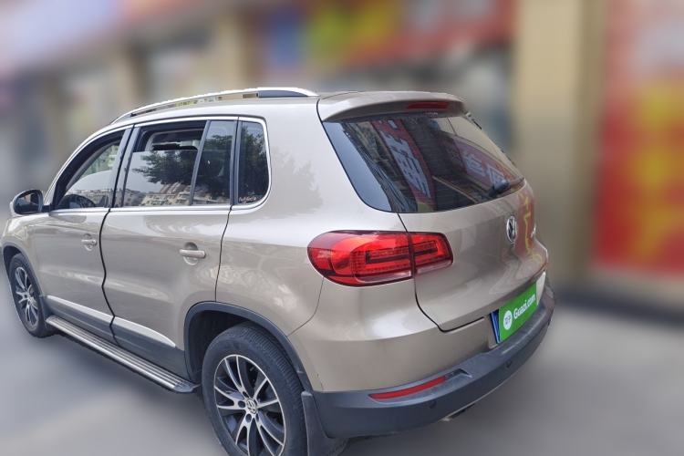 Used Volkswagen Tiguan 2013 1.8 TSI Automatic All-Wheel Drive Luxury Model Rear Left 45 Deg