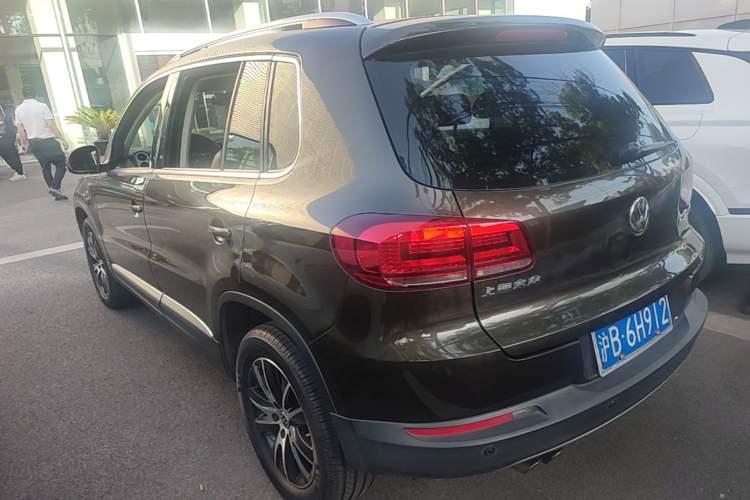 Used Volkswagen Tiguan 2013 1.8TSI Automatic Two-Wheel Drive Luxury Model Rear Left 45 Deg