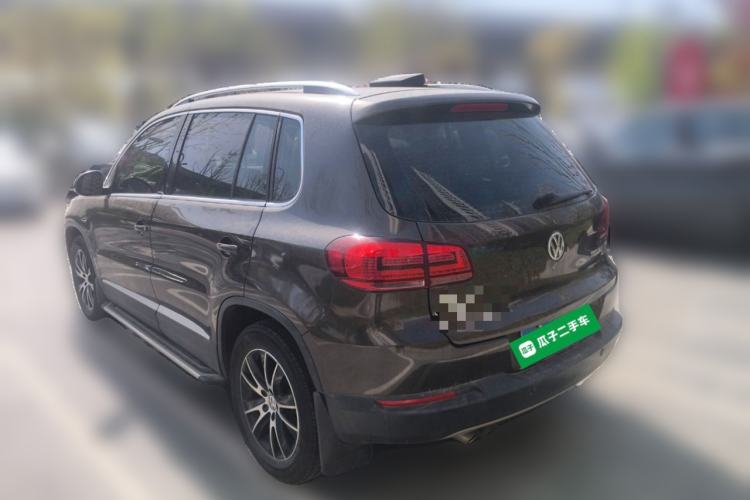 Used Volkswagen Tiguan 2013 1.8 TSI Automatic All-Wheel Drive Luxury Model Rear Left 45 Deg