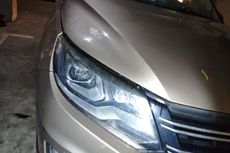 Used Volkswagen Tiguan 2013 1.8 TSI Automatic Two-Wheel Drive Comfort Edition Right Front Headlight