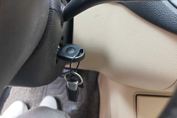 Used Volkswagen Tiguan 2013 1.8 TSI Automatic All-Wheel Drive Luxury Model Vehicle Key
