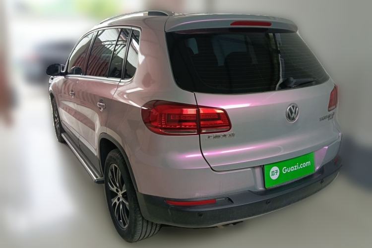 Used Volkswagen Tiguan 2013 1.8 TSI Automatic All-Wheel Drive Luxury Model Rear Left 45 Deg