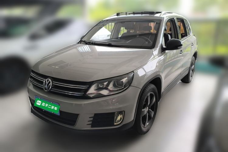 Used Volkswagen Tiguan 2013 1.8 TSI Automatic Two-Wheel Drive Comfort Edition Guazi used car, China used car export, Used car for sale, Used  cars, Cheapest cars for sale