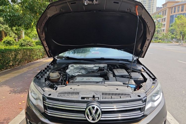 Used Volkswagen Tiguan 2013 1.8TSI Automatic Two-Wheel Drive Luxury Model Engine Bay