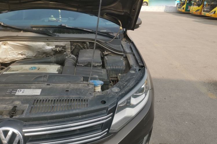 Used Volkswagen Tiguan 2013 1.8TSI Automatic Two-Wheel Drive Luxury Model Engine Bay Left