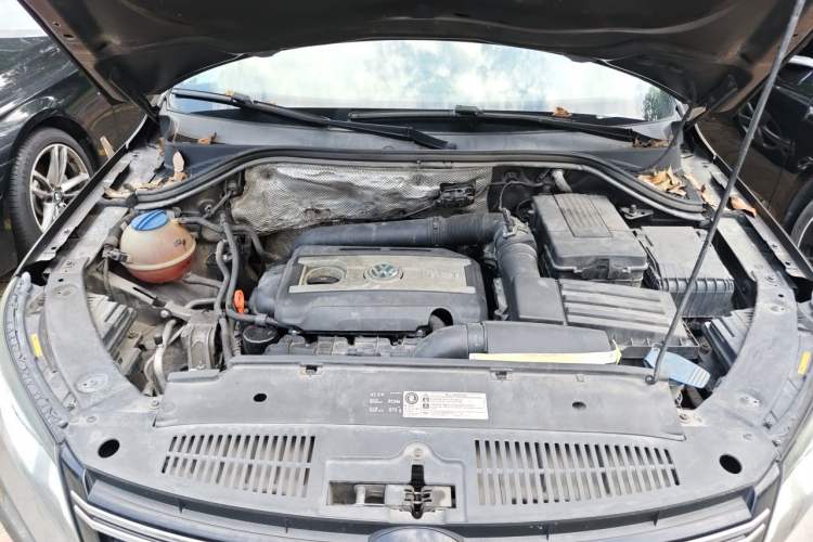 Used Volkswagen Tiguan 2013 1.8 TSI Automatic Two-Wheel Drive Comfort Edition Engine Bay