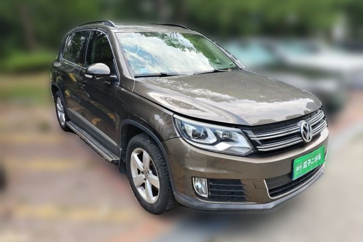 Used Volkswagen Tiguan 2013 1.8 TSI Automatic Two-Wheel Drive Comfort Edition Front Right 45 Deg