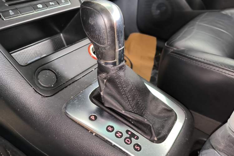 Used Volkswagen Tiguan 2013 1.8 TSI Automatic Two-Wheel Drive Comfort Edition Gear Lever