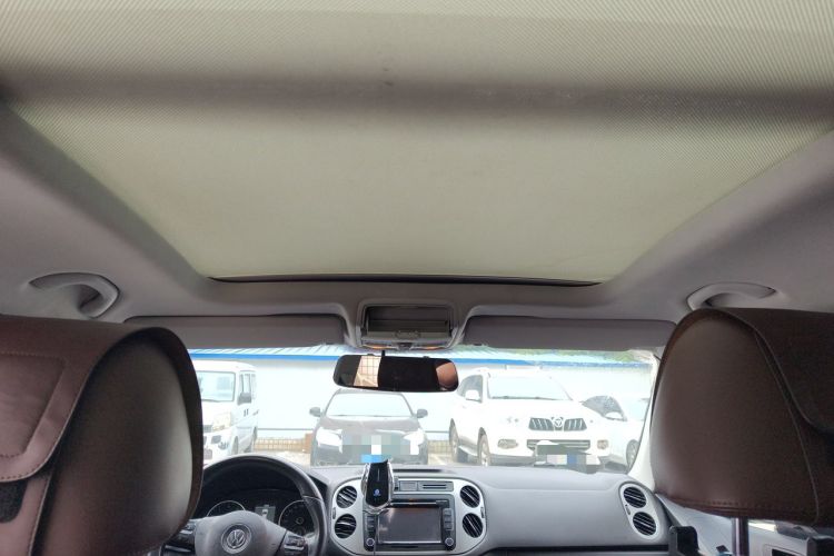 Used Volkswagen Tiguan 2013 1.8TSI Automatic Two-Wheel Drive Luxury Model Headliner