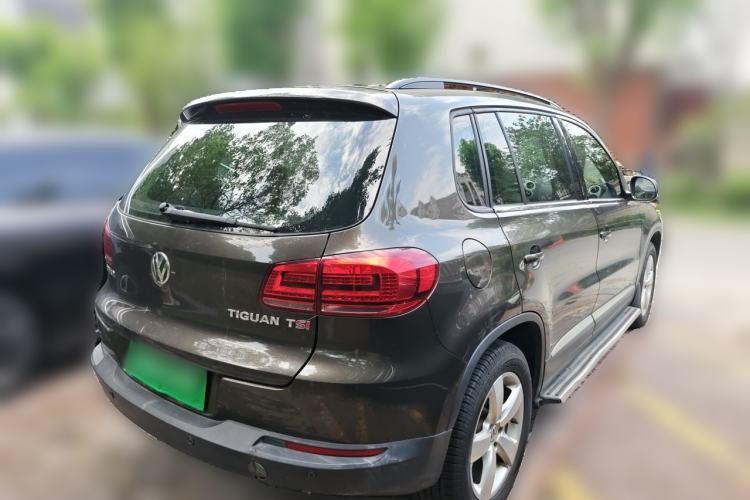 Used Volkswagen Tiguan 2013 1.8 TSI Automatic Two-Wheel Drive Comfort Edition Rear Right 45 Deg