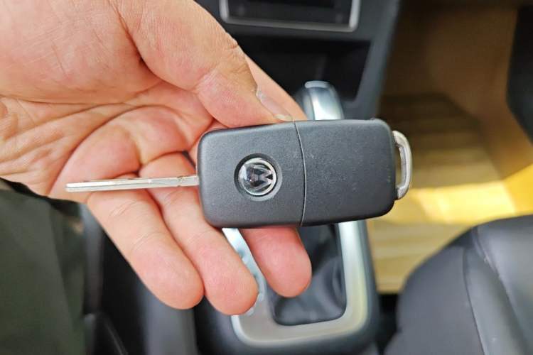 Used Volkswagen Tiguan 2013 1.8TSI Automatic Two-Wheel Drive Luxury Model Vehicle Key