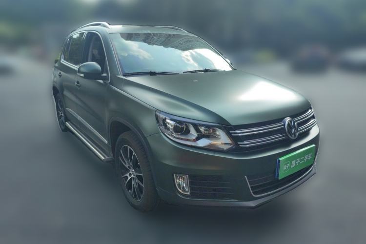 Used Volkswagen Tiguan 2013 1.8TSI Automatic Two-Wheel Drive Luxury Model Front Right 45 Deg