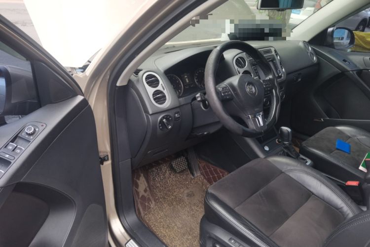 Used Volkswagen Tiguan 2013 2.0 TSI Automatic All-Wheel-Drive Flagship Edition Driver Seat