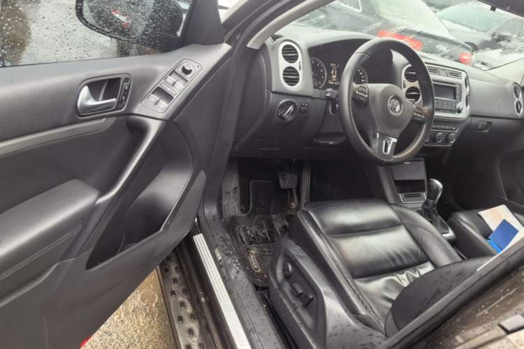 Used Volkswagen Tiguan 2013 1.8 TSI Automatic Two-Wheel Drive Comfort Edition Driver Seat