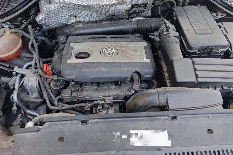 Used Volkswagen Tiguan 2013 1.8 TSI Automatic Two-Wheel Drive Comfort Edition Engine Bay