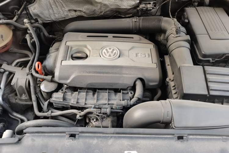 Used Volkswagen Tiguan 2013 1.8 TSI Automatic Two-Wheel Drive Comfort Edition Engine Bay