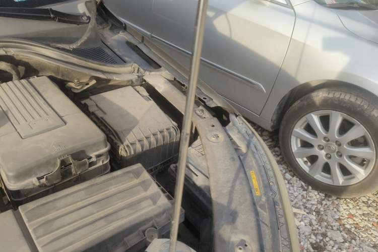 Used Volkswagen Tiguan 2013 1.8 TSI Automatic Two-Wheel Drive Comfort Edition Engine Bay Left