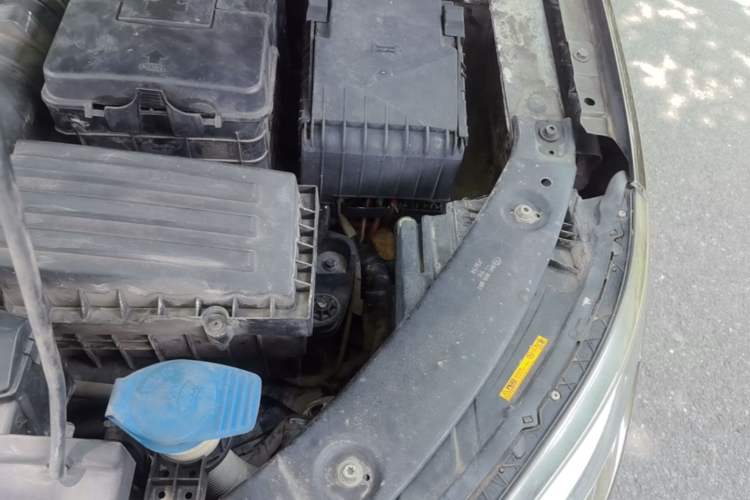 Used Volkswagen Tiguan 2013 1.8TSI Automatic Two-Wheel Drive Luxury Model Engine Bay Left