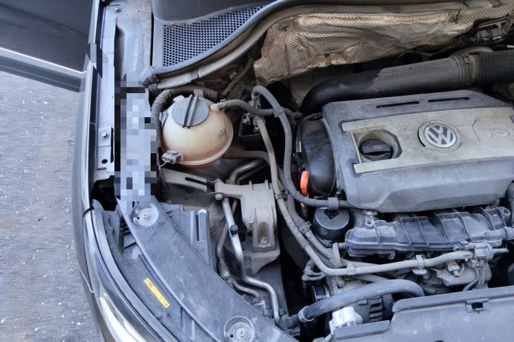 Used Volkswagen Tiguan 2013 1.8TSI Automatic Two-Wheel Drive Luxury Model Engine Bay Right