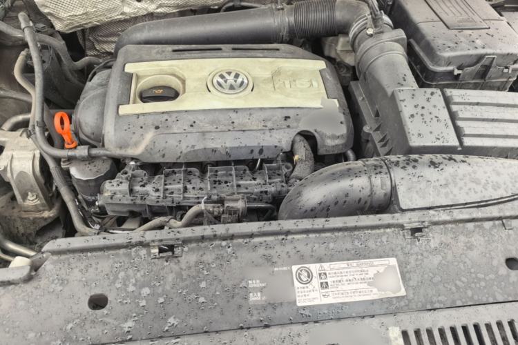 Used Volkswagen Tiguan 2013 1.8 TSI Automatic Two-Wheel Drive Comfort Edition Engine Bay