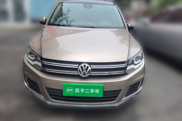 Used Volkswagen Tiguan 2013 2.0 TSI Automatic All-Wheel-Drive Flagship Edition Front