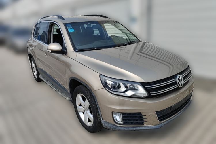 Used Volkswagen Tiguan 2013 1.8 TSI Automatic Two-Wheel Drive Comfort Edition Front Right 45 Deg