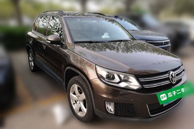 Used Volkswagen Tiguan 2013 1.8 TSI Automatic Two-Wheel Drive Comfort Edition Front Right 45 Deg