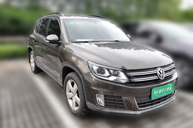 Used Volkswagen Tiguan 2013 1.8 TSI Automatic Two-Wheel Drive Comfort Edition Front Right 45 Deg