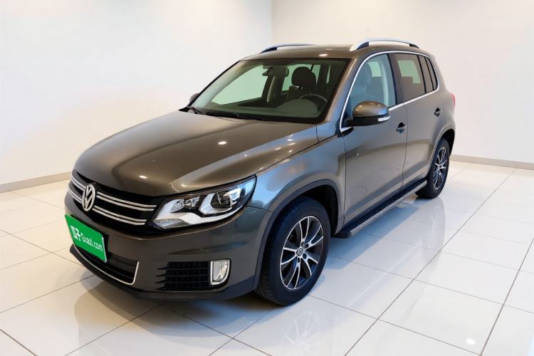 Used Volkswagen Tiguan 2013 1.8TSI Automatic Two-Wheel Drive Luxury Model Guazi used car, China used car export, Used car for sale, Used  cars, Cheapest cars for sale