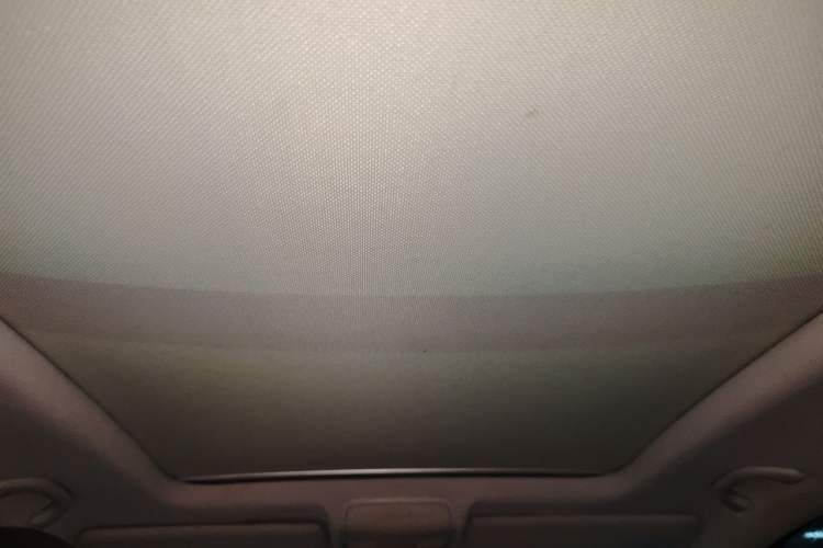 Used Volkswagen Tiguan 2013 1.8TSI Automatic Two-Wheel Drive Luxury Model Headliner