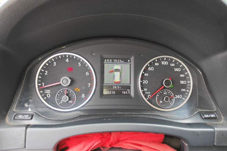 Used Volkswagen Tiguan 2013 1.8TSI Automatic Two-Wheel Drive Luxury Model Instrument Cluster