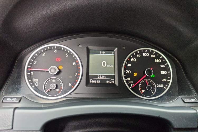 Used Volkswagen Tiguan 2013 1.8TSI Automatic Two-Wheel Drive Luxury Model Instrument Cluster