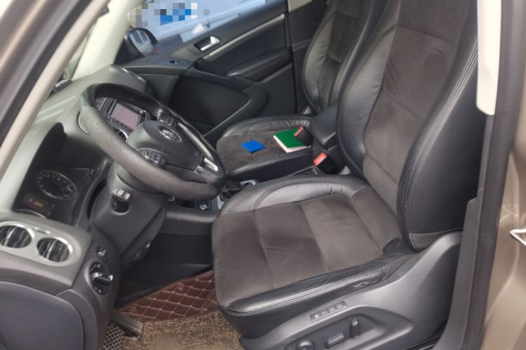 Used Volkswagen Tiguan 2013 2.0 TSI Automatic All-Wheel-Drive Flagship Edition Left Front Seat