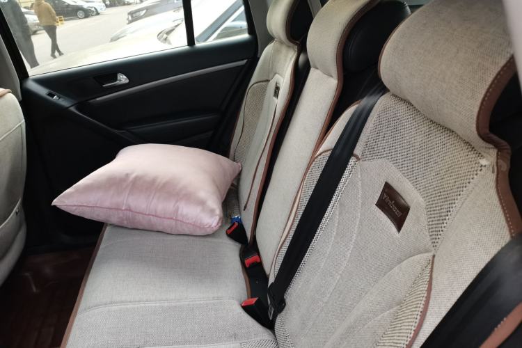 Used Volkswagen Tiguan 2013 1.8 TSI Automatic Two-Wheel Drive Comfort Edition Left Rear Seat