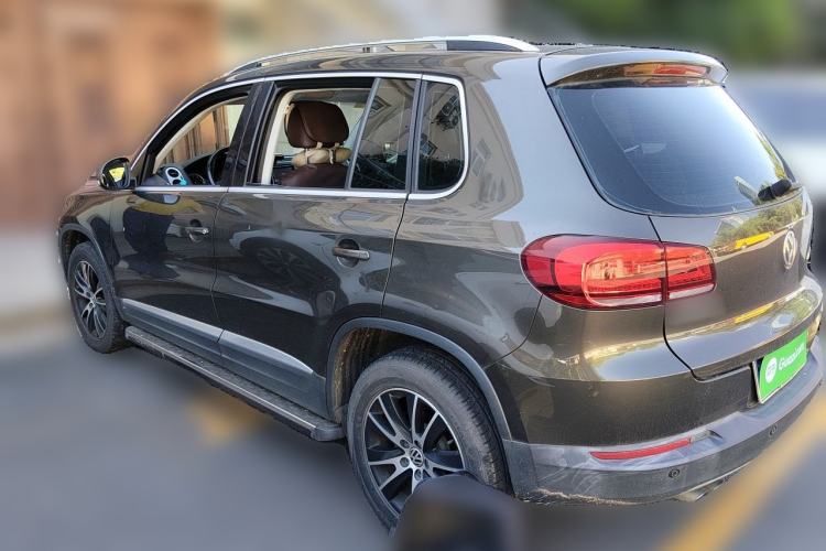 Used Volkswagen Tiguan 2013 1.8TSI Automatic Two-Wheel Drive Luxury Model Rear Left 45 Deg
