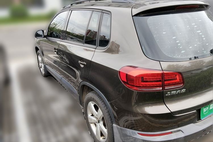 Used Volkswagen Tiguan 2013 1.8 TSI Automatic Two-Wheel Drive Comfort Edition Rear Left 45 Deg