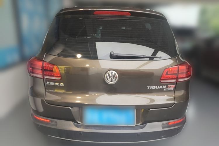 Used Volkswagen Tiguan 2013 2.0 TSI Automatic All-Wheel Drive Luxury Edition Rear