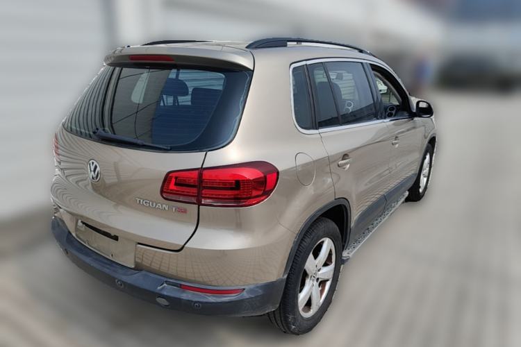 Used Volkswagen Tiguan 2013 1.8 TSI Automatic Two-Wheel Drive Comfort Edition Rear Right 45 Deg