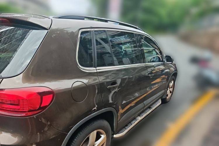 Used Volkswagen Tiguan 2013 1.8TSI Automatic Two-Wheel Drive Trend Edition Rear Right 45 Deg