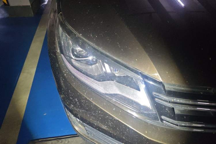Used Volkswagen Tiguan 2013 1.8 TSI Automatic Two-Wheel Drive Comfort Edition Right Front Headlight