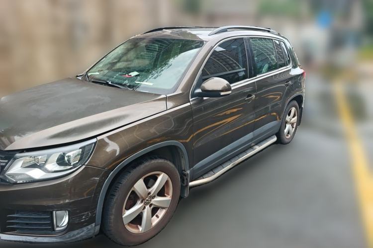 Used Volkswagen Tiguan 2013 1.8TSI Automatic Two-Wheel Drive Trend Edition Guazi used car, China used car export, Used car for sale, Used cars, Cheapest cars for sale