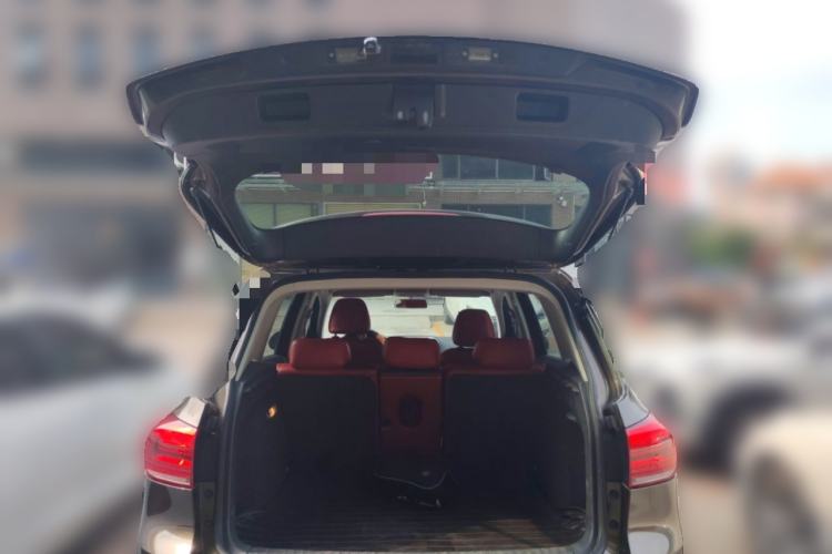 Used Volkswagen Tiguan 2013 1.8TSI Automatic Two-Wheel Drive Trend Edition Trunk