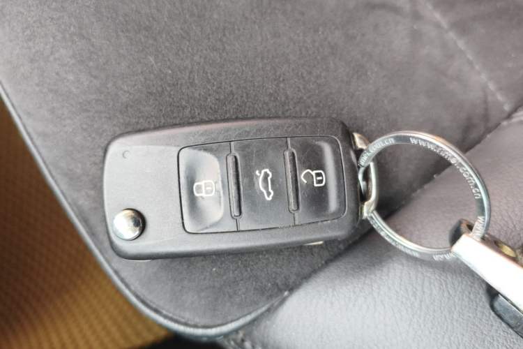 Used Volkswagen Tiguan 2013 2.0 TSI Automatic All-Wheel-Drive Flagship Edition Vehicle Key