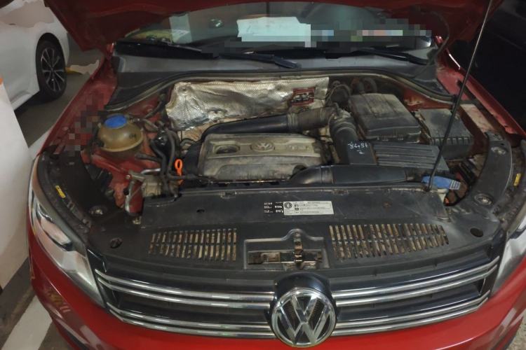 Used Volkswagen Tiguan 2013 1.8TSI Automatic Two-Wheel Drive Luxury Model Engine Bay
