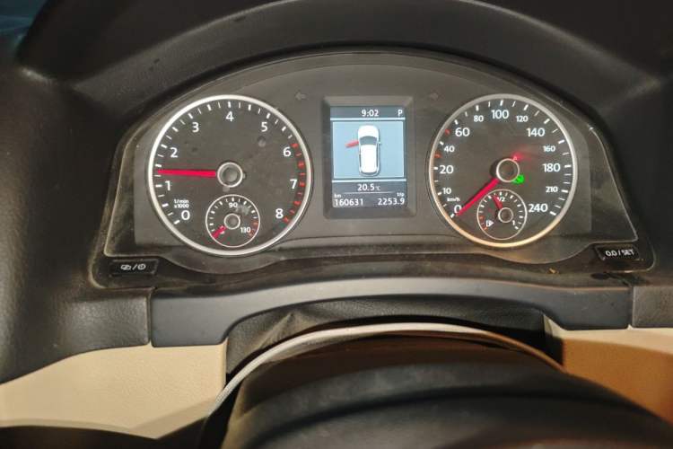 Used Volkswagen Tiguan 2013 1.8TSI Automatic Two-Wheel Drive Luxury Model Instrument Cluster