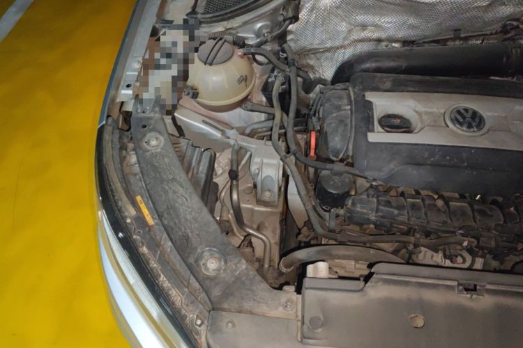 Used Volkswagen Tiguan 2013 1.8 TSI Automatic Two-Wheel Drive Comfort Edition Engine Bay Right