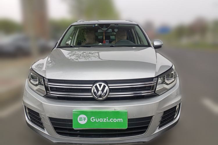 Used Volkswagen Tiguan 2013 2.0 TSI Automatic All-Wheel-Drive Flagship Edition Front