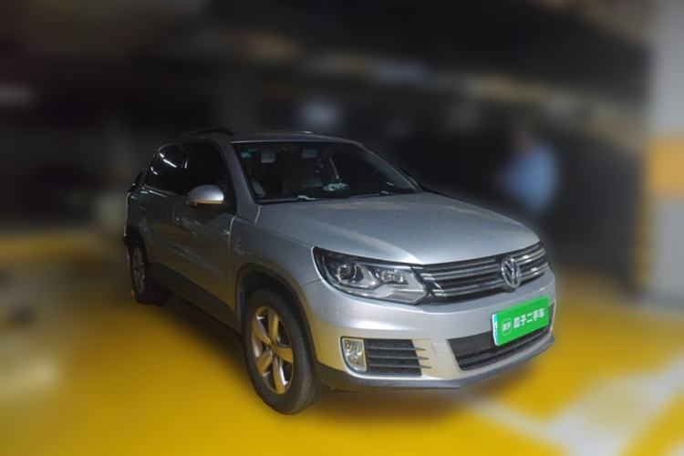 Used Volkswagen Tiguan 2013 1.8 TSI Automatic Two-Wheel Drive Comfort Edition Front Right 45 Deg