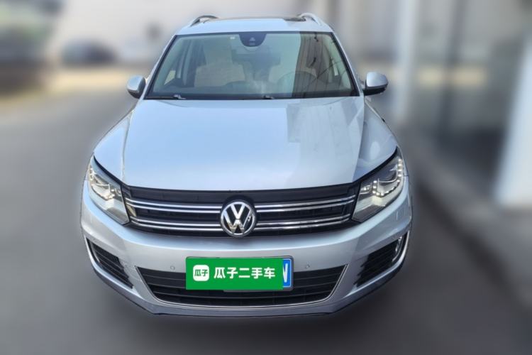 Used Volkswagen Tiguan 2013 2.0 TSI Automatic All-Wheel-Drive Flagship Edition Front